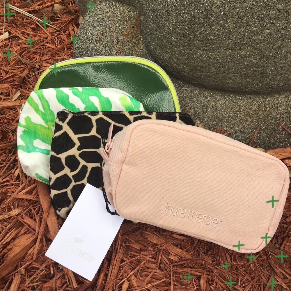 🎉HOST PICK🎉 Cosmetic bags